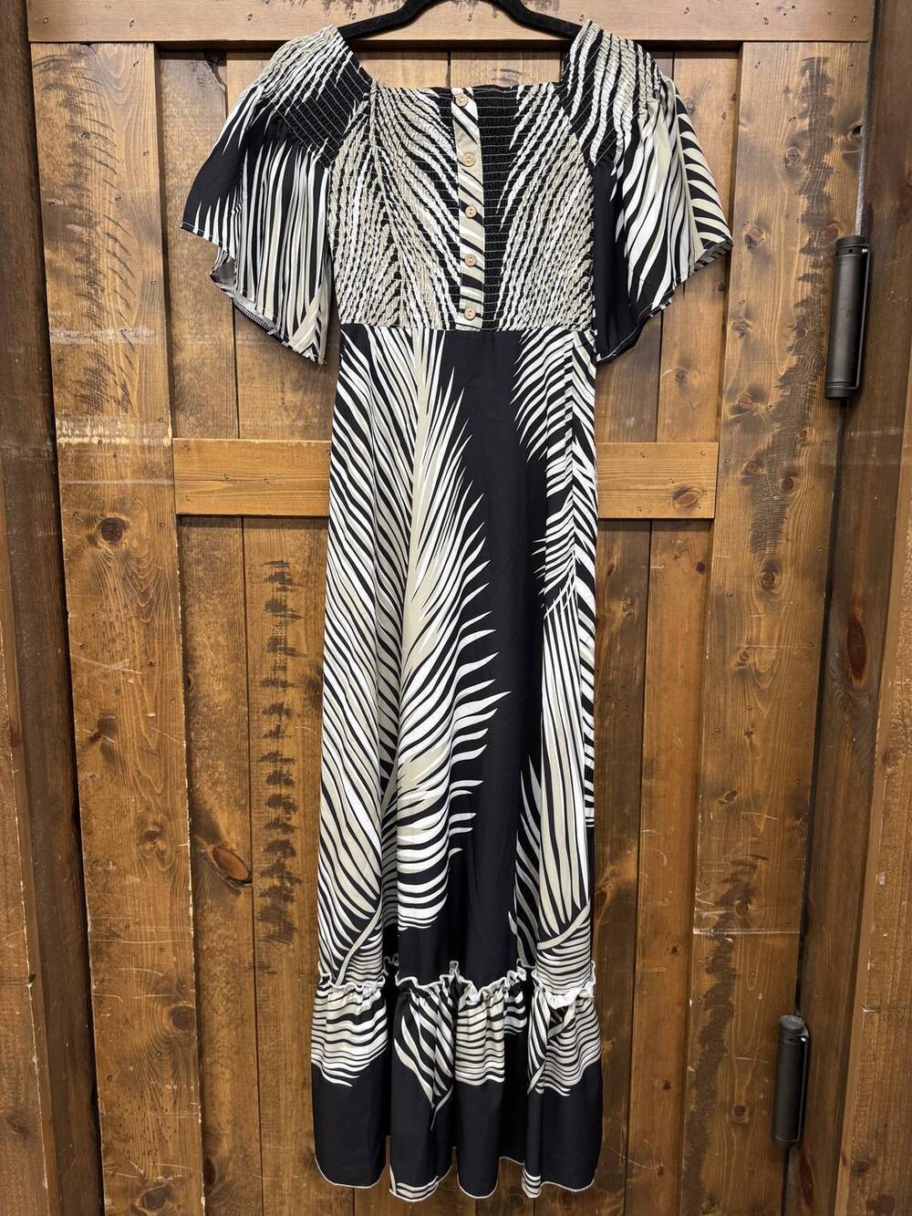 NEW COCO + CARMEN women's palm print maxi dress in black / green /white